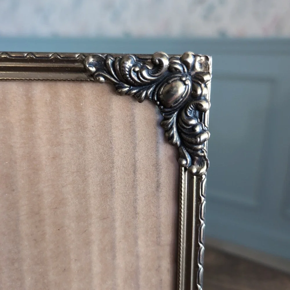 N/A ornate picture